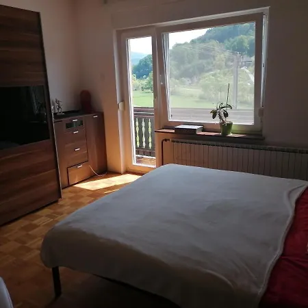 Beautiful House In Idyllic Location Apartment *