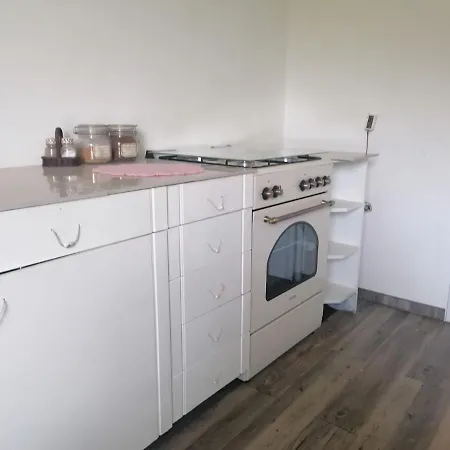 Beautiful House In Idyllic Location Apartment *